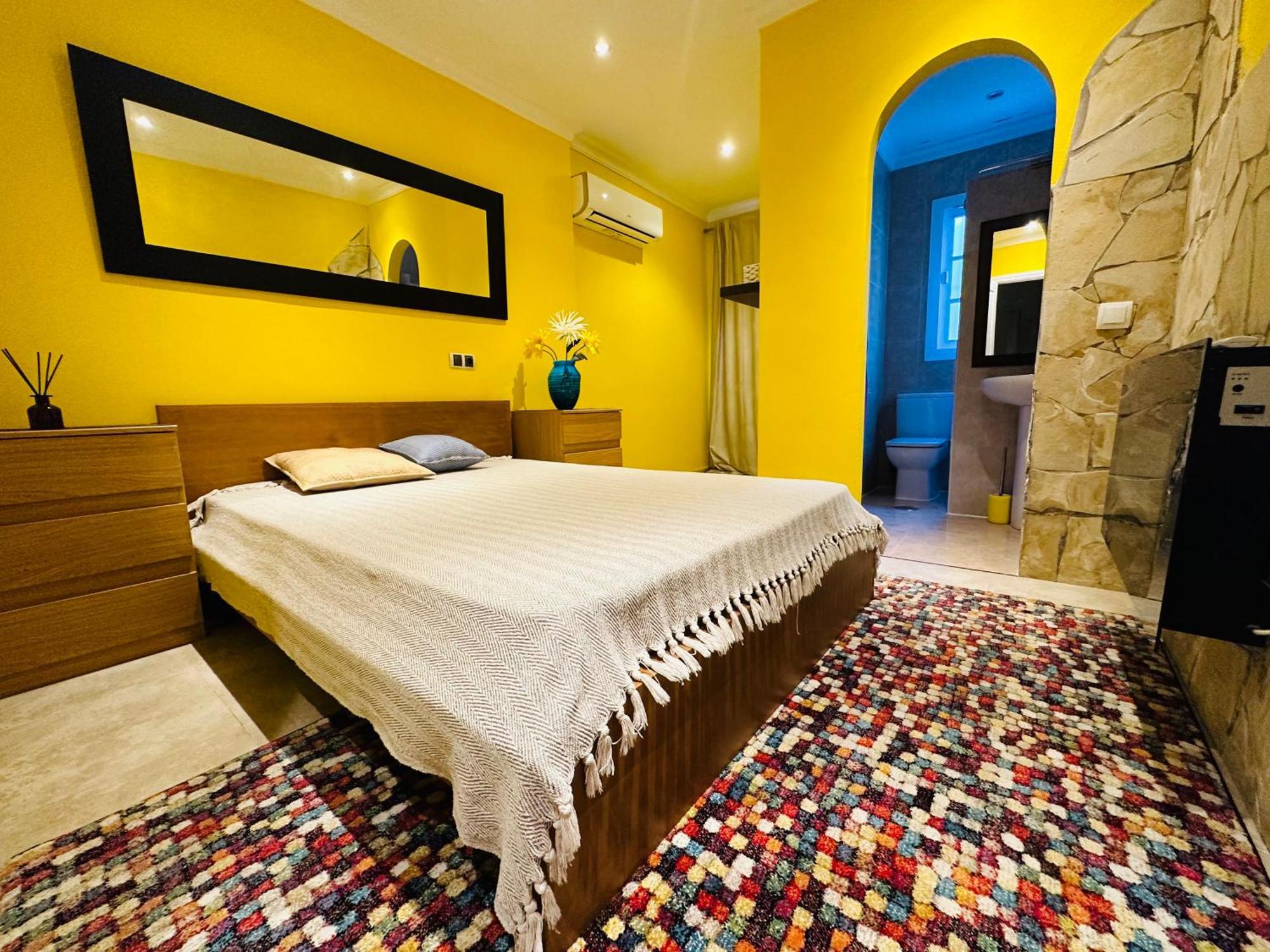 Villa Svim, Walking Distance To The Beach! Marbella Bagian luar foto